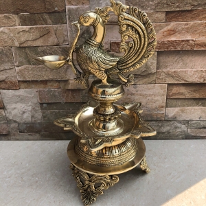 Peacock Deepak Stand, Brass Peacock Diya for Home Temple, Brass Oil Diya Lamp, Indian Decor Diya, Indian Homeware