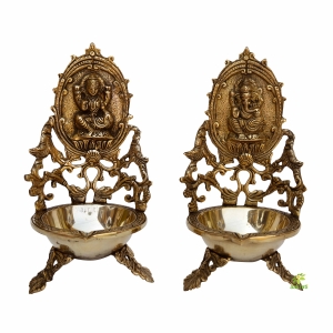 Brass Diyas for Pooja - Laxmi Ganesh diya - Deepak for Puja Aarti - Oil Lamp - House Warming Decoration - Religious Diwali Gifts