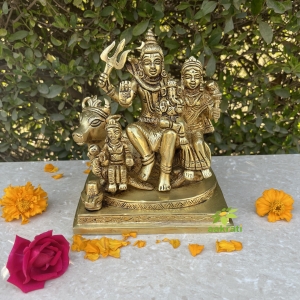 Shiv Parivar Statue, Shiva Family Statue, Lord Shiva,Goddess Parvati,Ganesh,Shiv Family Statue,Shiva With Parvati by Aakrati