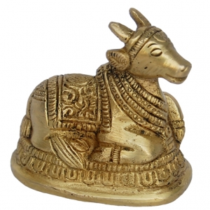 Antique Brass Nandi Idol |  Perfect for Pujas and Religious Home Decoration | Handcrafted Brass Nandi Idol ( Yellow, 3.2 inch)