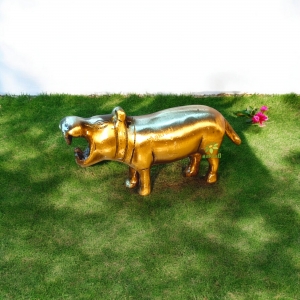 Animal Sculpture Showpiece of Hippopotamus for Decorative Purpose Handcrafted Metal Statue for Table Decor in Antique Finish