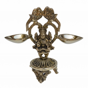 Goddess Laxmi brass made decorative pooja ghar/Home decor oil lamp/diya