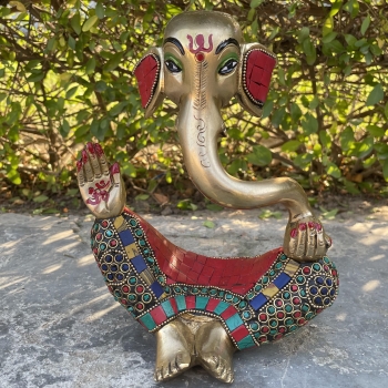 Modern Ganesha sculpture, Elephant face God Statue, Religious Home Decor idol made In brass with stone work